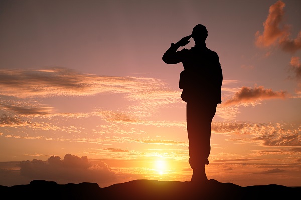 走訪慰問(wèn)送關(guān)懷，情暖退役軍人心